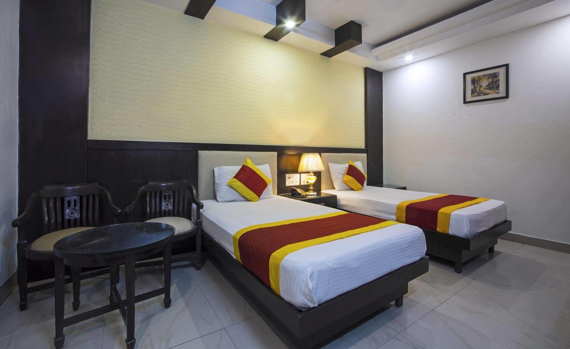 Hotel Baba Inn-By Rcg Hotels New Delhi Exterior photo