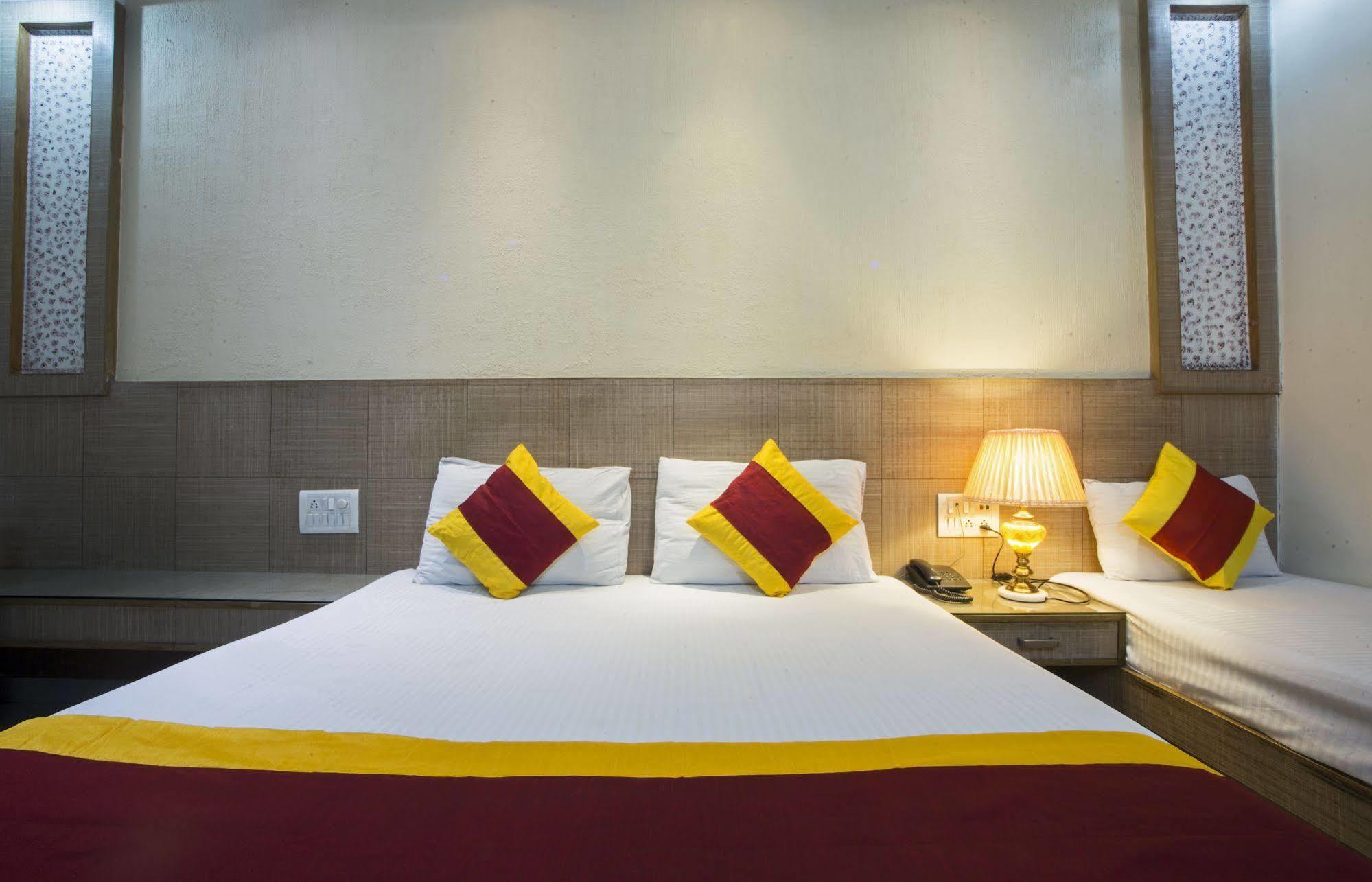 Hotel Baba Inn-By Rcg Hotels New Delhi Exterior photo